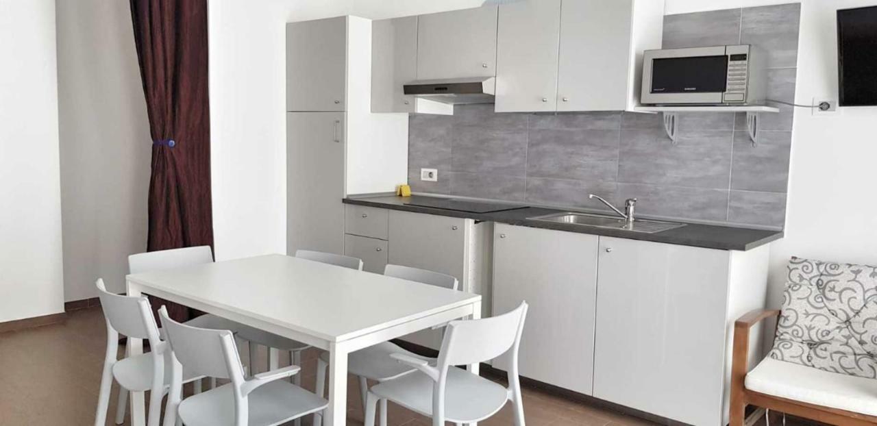 Residence Argentina R.T.A. Spotorno Pokoj fotografie